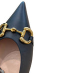 Gucci Spitze Ballerinas mit Signature-Horsebit-Details und versilberter Kette