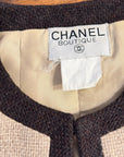 Chanel Kostüm aus cropped Vintage Blazer mit aufgesetzten Taschen und schmalem Rock