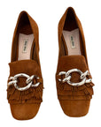 Miu Miu Wildlederpumps mit Fransen und Logo-Schnalle