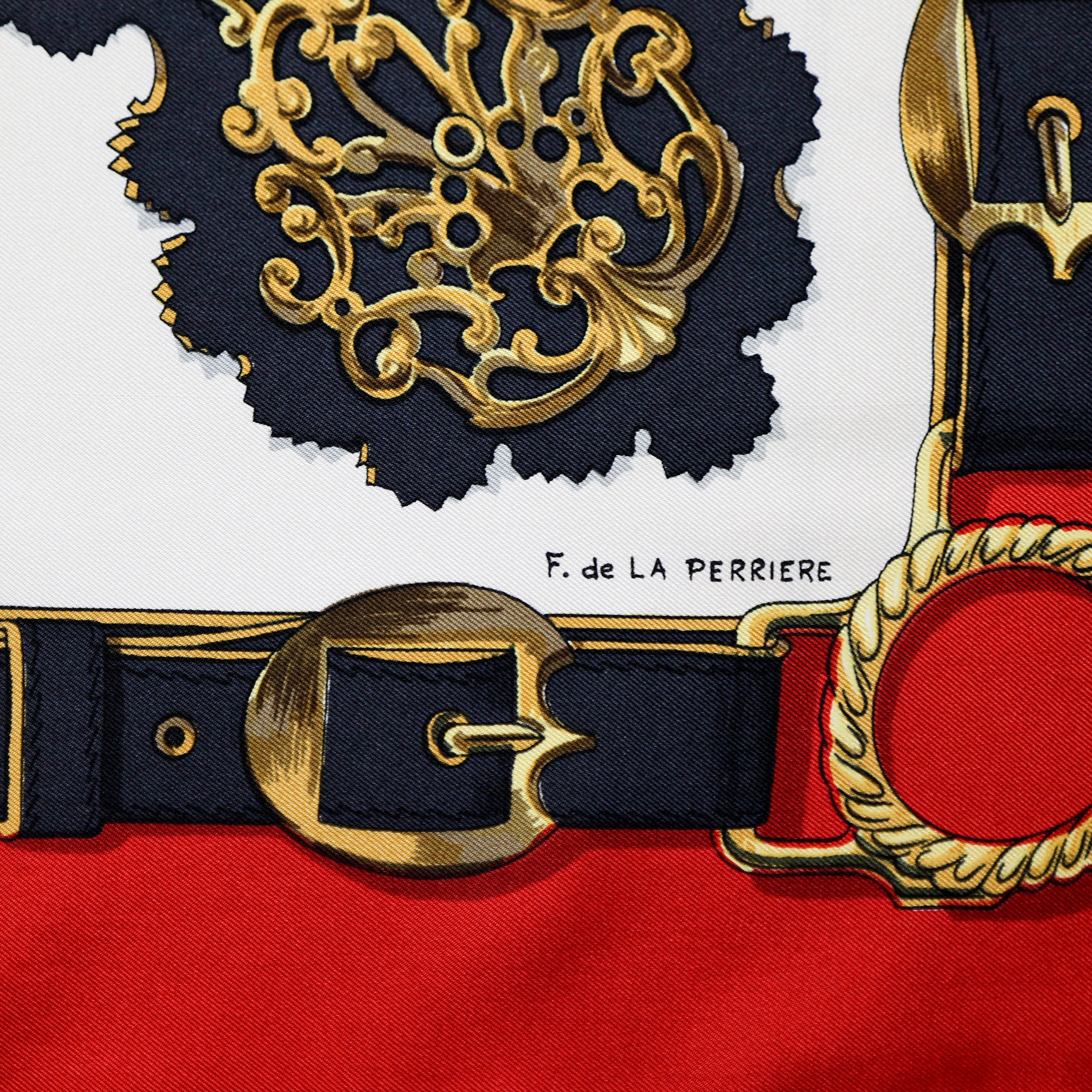 Hermes Birkin Bag Hermes Tuch Binden Tasche Hermes Plissee-Schal Aus Roter/rosa Seide Bei 1stDibs Hermes