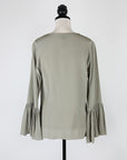 Soler silk top with 7/8 sleeves and ruffles