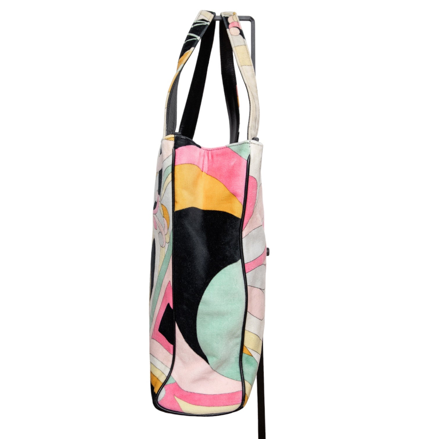 Emilio Pucci Vintage-Schultertasche mit stilvollem floralen Allover-Print
