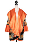 N.N. Vintage Jacke im Kimonostil mit Kapuze und aufwändig besticktem floralen Allover-Print