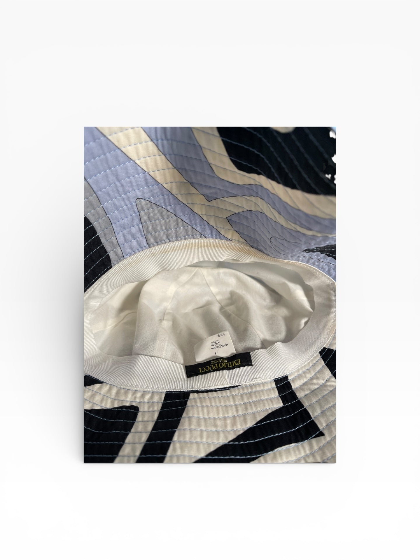 Emilio Pucci Sonnenhut im Signature Print