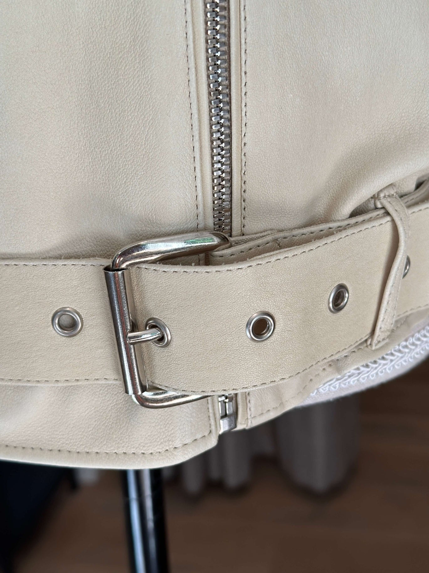 Jitrois Lederjacke im Bikerstil