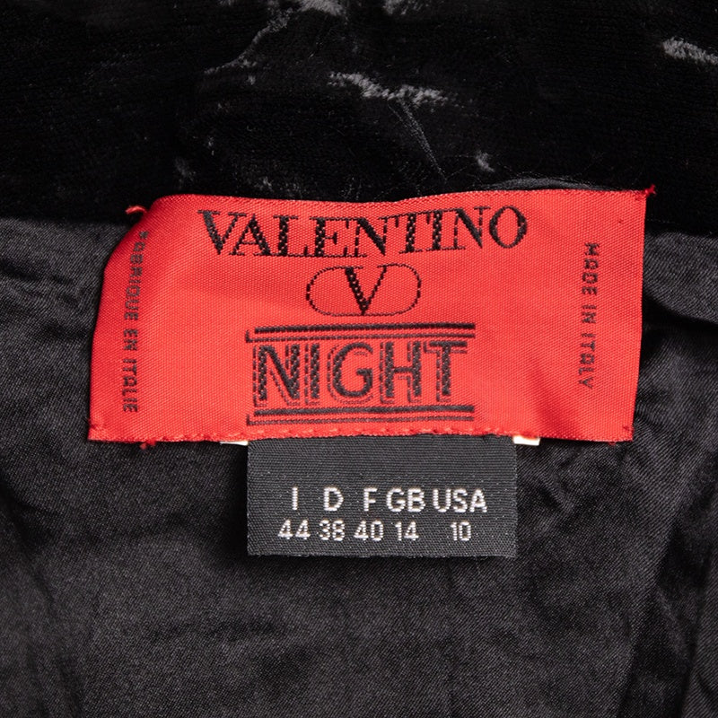 Valentino Vintage Kostüm aus Samt mit Signature Knöpfen
