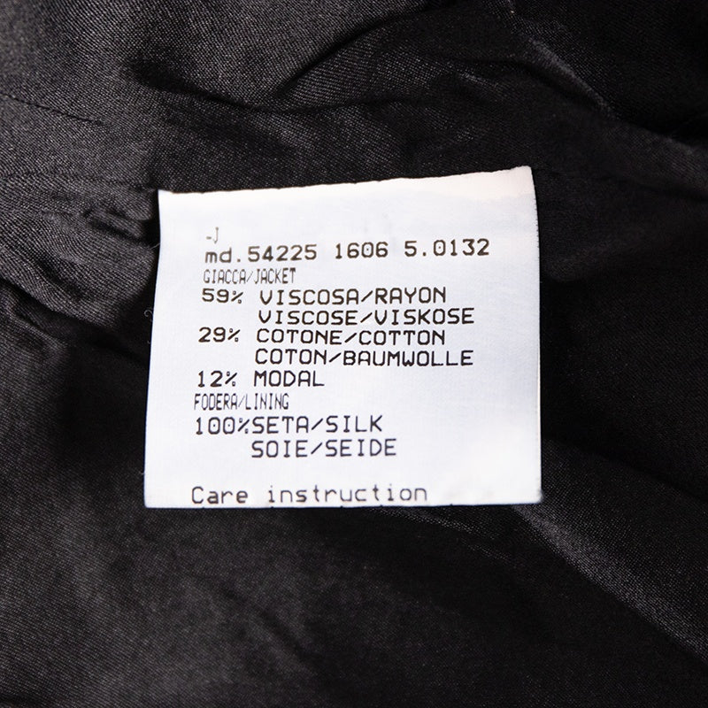 Valentino Vintage Kostüm aus Samt mit Signature Knöpfen