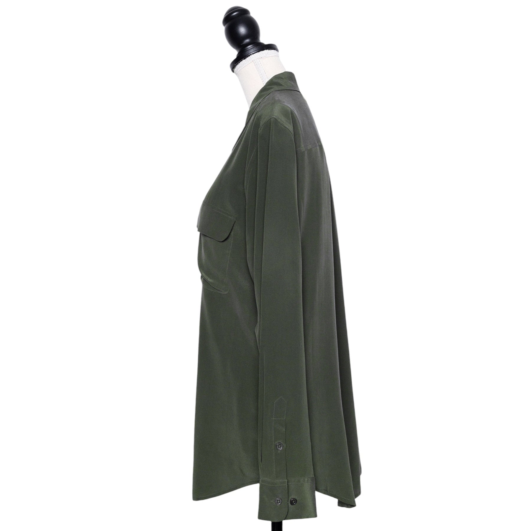 Equipment Seidenbluse mit aufgesetzten Taschen