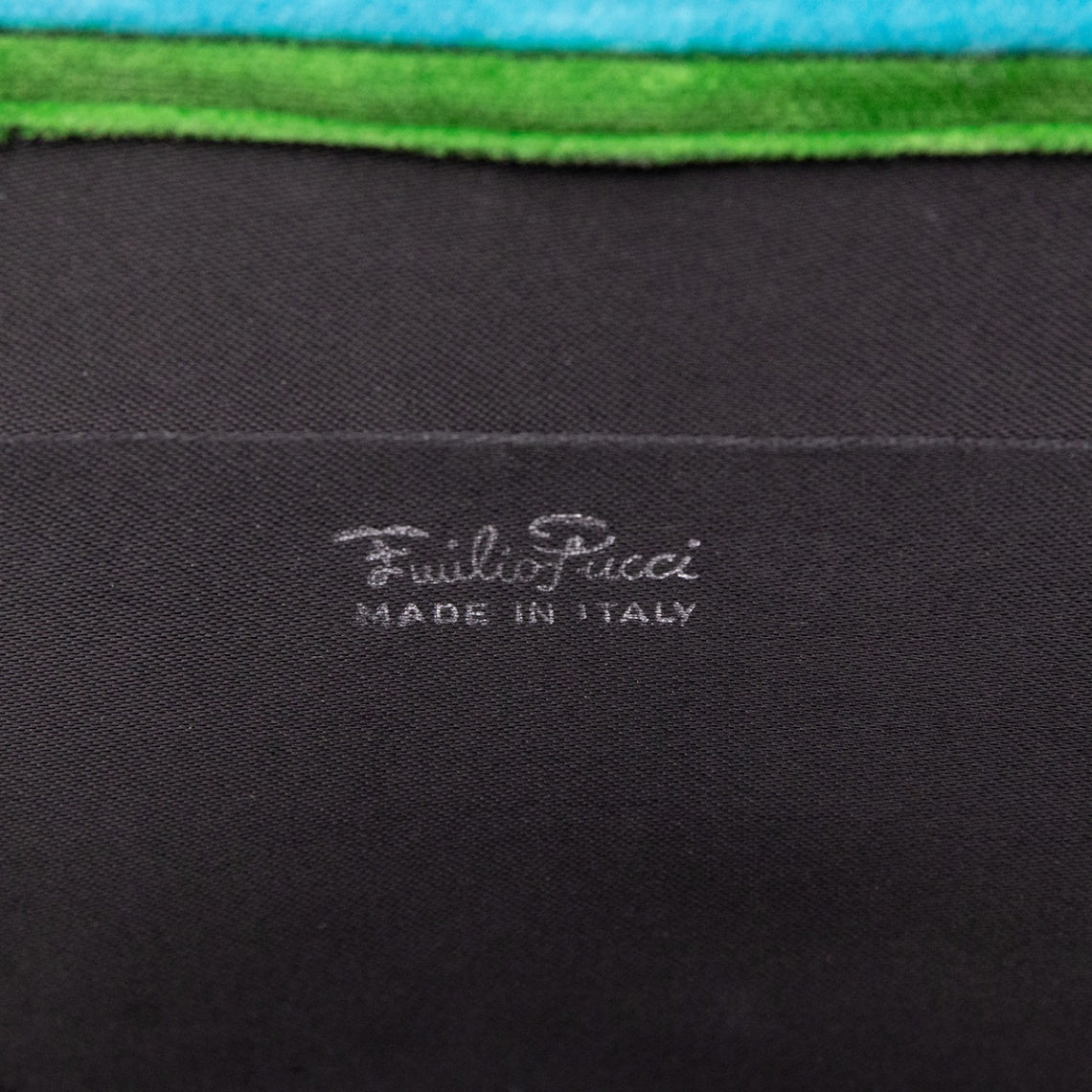 Emilio Pucci Vintage Samt-Clutch im Signature-Print und goldenem Ketten-Henkel