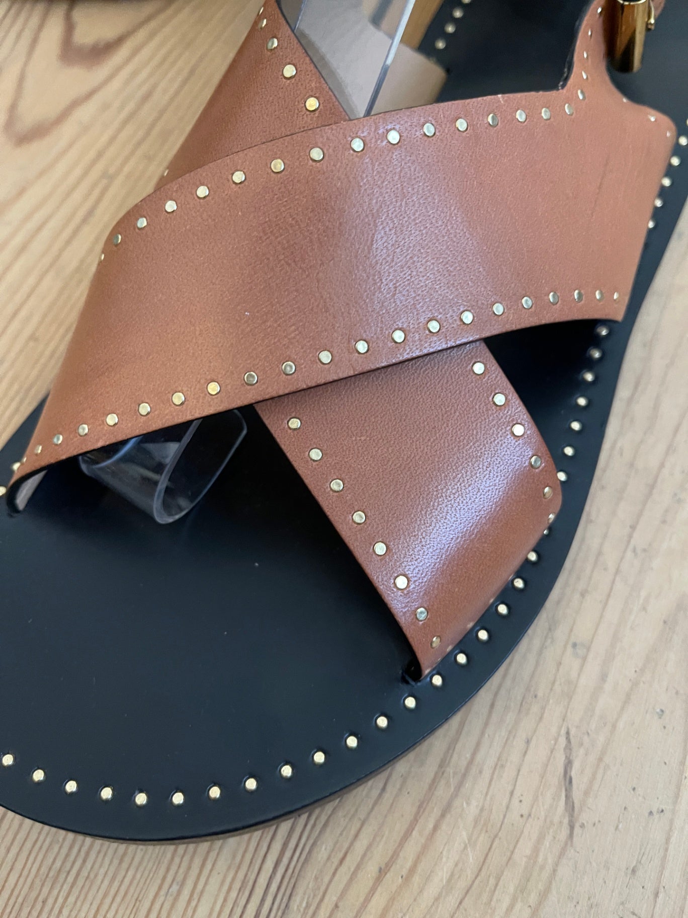 Isabel Marant Sandalen mit breiten Riemen und Nieten