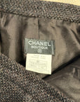 Chanel Kostüm aus cropped Vintage Blazer mit aufgesetzten Taschen und schmalem Rock