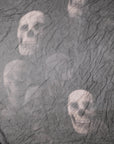 Alexander McQueen Seidentuch "Ghost Skull"