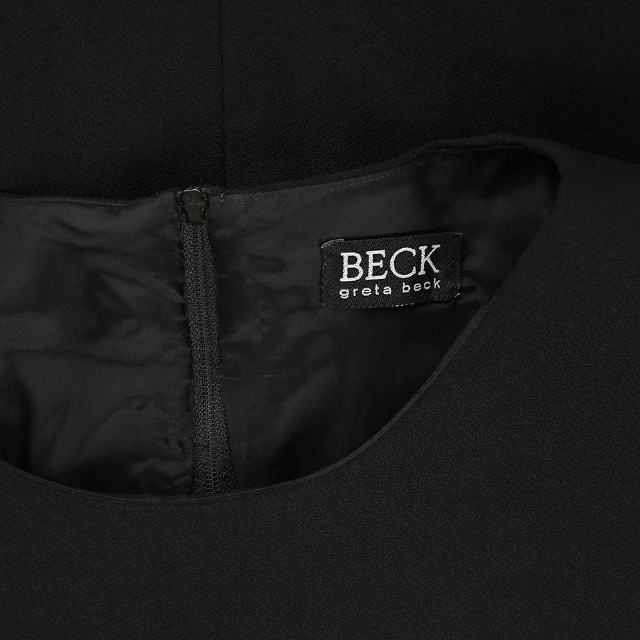Beck Schwarzes Top mit Reißverschluss am Rücken