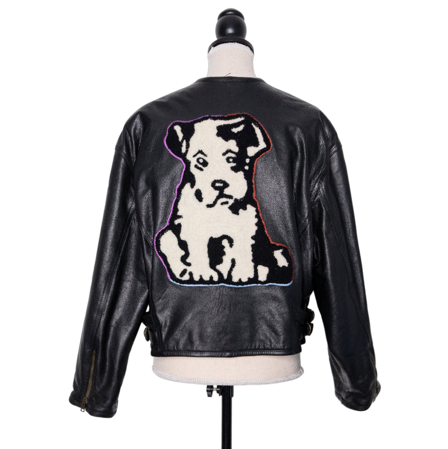 Krizia Vintage Lederjacke mit aufgesticktem Hundemuster auf dem Rücken