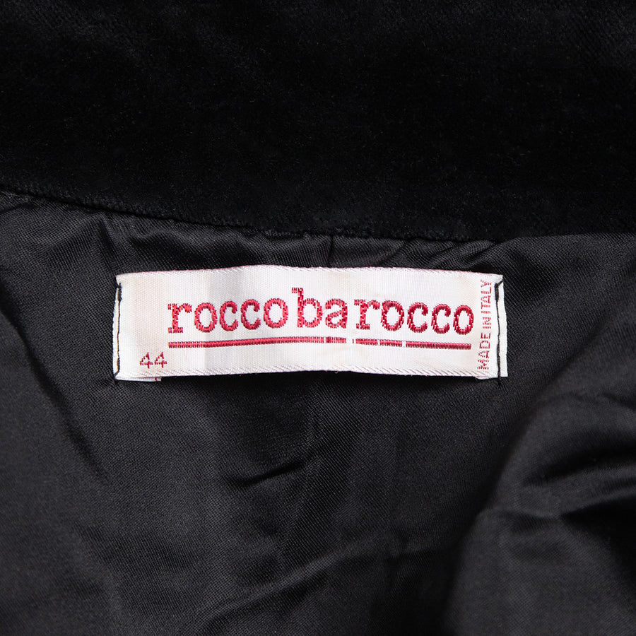 Rocco Barocco Extravagant vintage velvet suit with elaborate details in the Torerro look