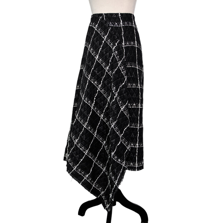 Roland Mouret ensemble of top and asymmetrical skirt