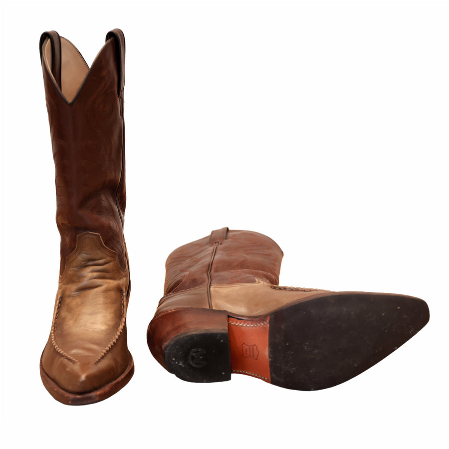 Tony Mora cowboy boots with a vintage look