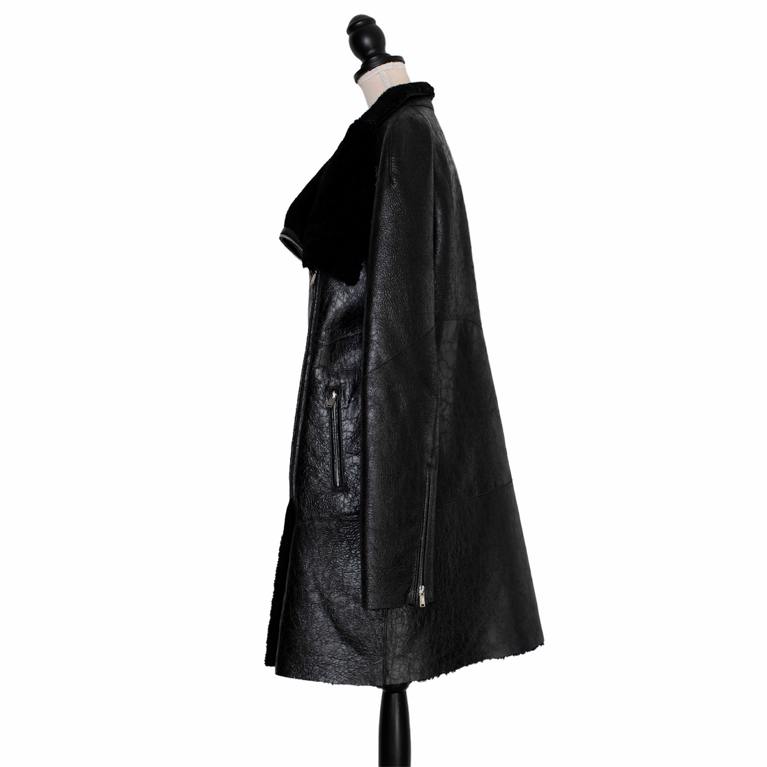 Anne Vest Wide-cut lambskin coat with zip