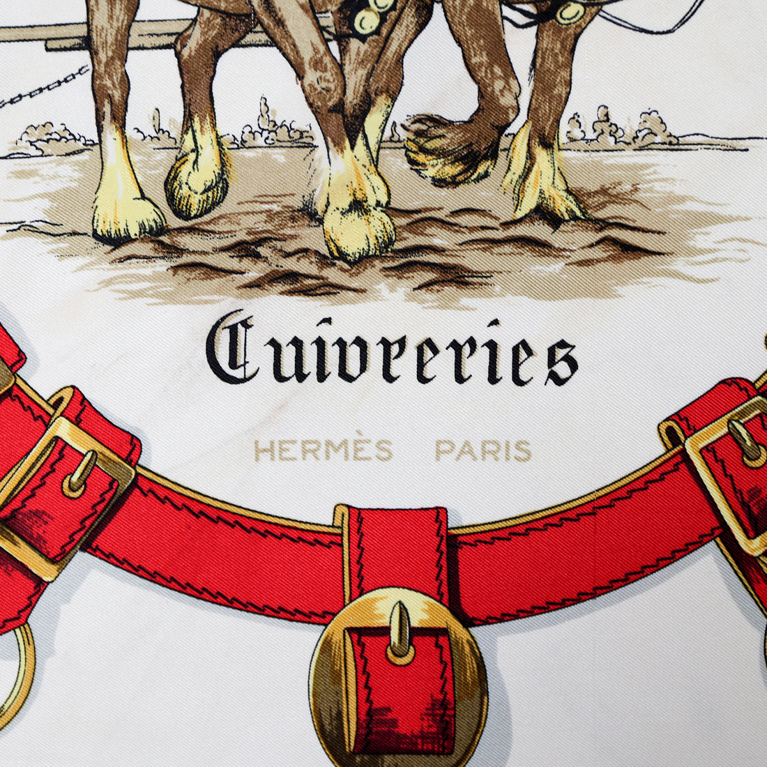 Hermès Seidentuch "Cuivreries" in Creme