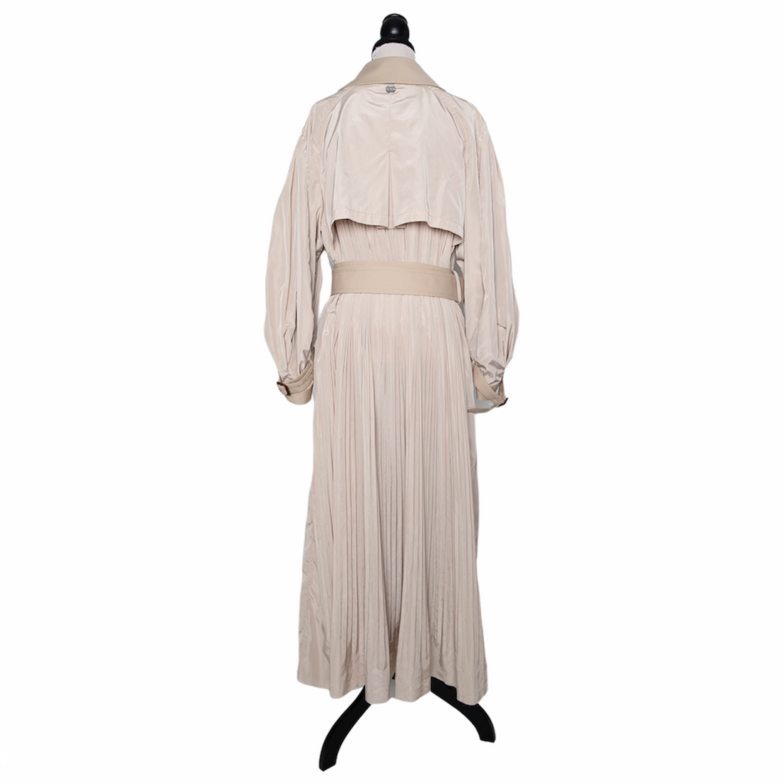 High trench coat with pleated details