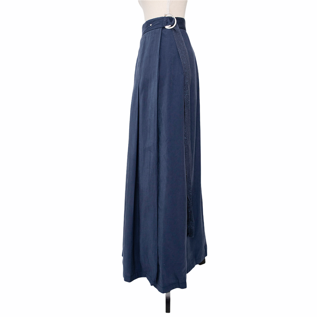 Lorena Antoniazzi Pleated midi skirt with a wrap look