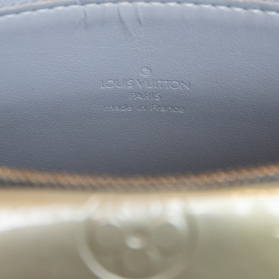 Louis Vuitton Mott bag in patent leather