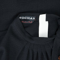 Rochas Minikleid mit aufgesetzten Taschen und Zierbrosche