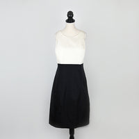 Chanel Two-Tone Seidenkleid mit tiefem Rückenausschnitt