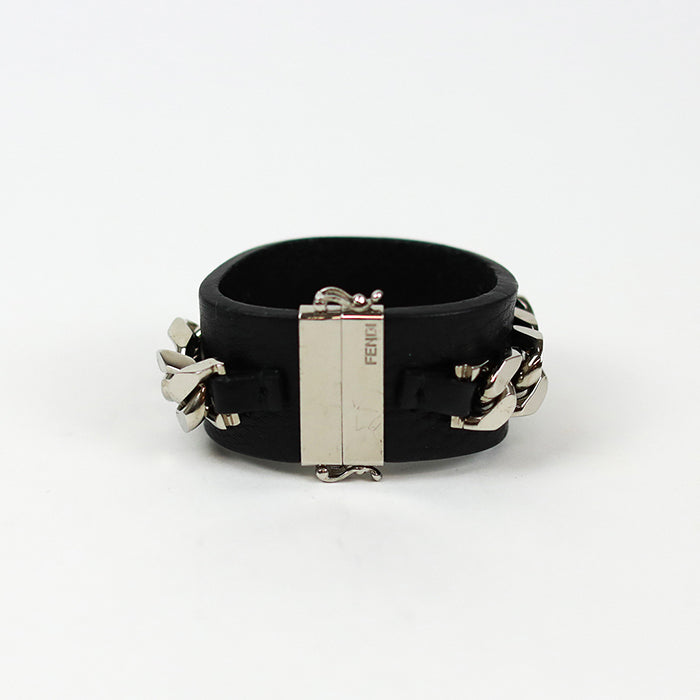 Fendi leather bracelet with chain decoration