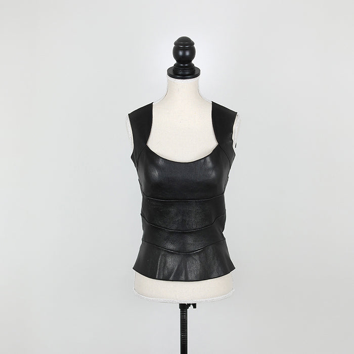 Jitrois leather bustier in a signature look